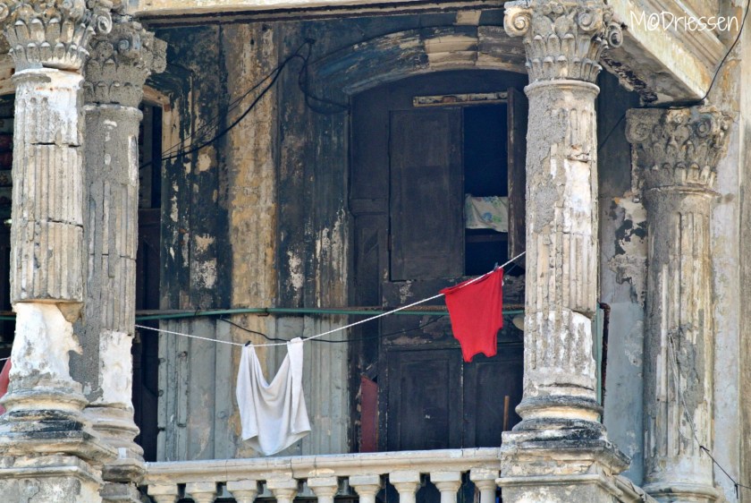 Ja, er wonen mensen hier 150722huiszoom